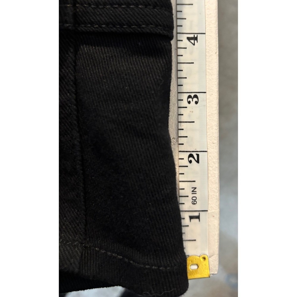 NEW! Juicy‎ Couture Black Denim Shorts Womens Size 6 Mid Rise Stretch 3" inseam - Picture 4 of 7